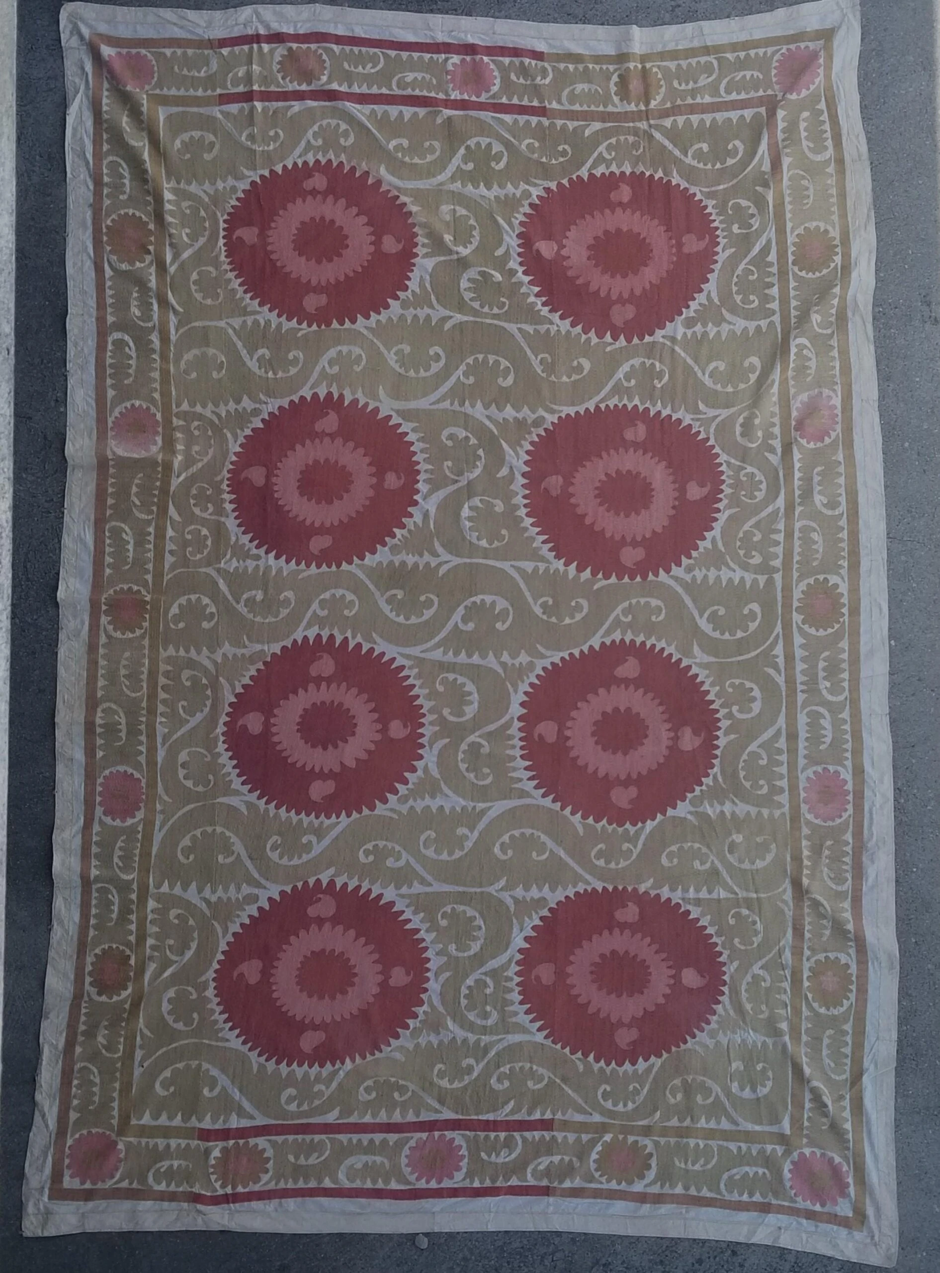 1930s Large Softly Faded Neutral Suzani Bed Cover 8 1930s Large Softly Faded Neutral Suzani Bed Cover - Image 6