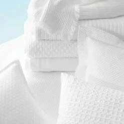 Pine Cone Hill By Annie Selke Boyfriend White Matelasse Coverlet, Queen -Coco & Wolf Shop pine cone hill by annie selke boyfriend white matelasse coverlet queen 1423