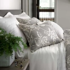 Pine Cone Hill By Annie Selke Brussels Ivory Quilt, Full/Queen 11 Pine Cone Hill By Annie Selke Brussels Ivory Quilt, Full/Queen -Coco & Wolf Shop pine cone hill by annie selke brussels ivory quilt fullqueen 0501