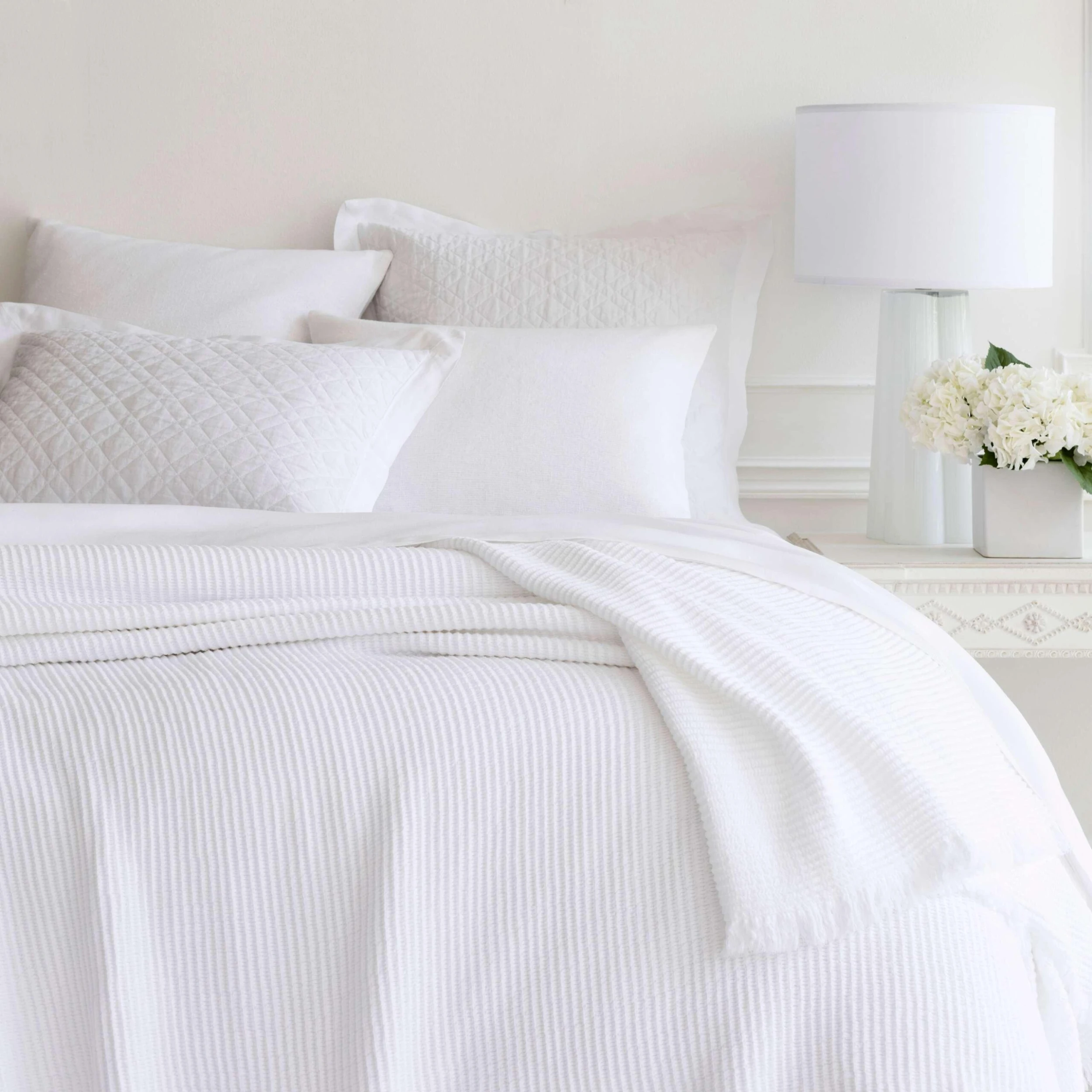 Pine Cone Hill By Annie Selke Hoyt White Coverlet, Full/Queen 3 Pine Cone Hill By Annie Selke Hoyt White Coverlet, Full/Queen