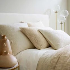 Pine Cone Hill By Annie Selke Kerala Ivory Matelasse Coverlet, Twin -Coco & Wolf Shop pine cone hill by annie selke kerala ivory matelasse coverlet twin 8436