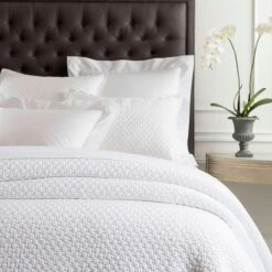 Pine Cone Hill By Annie Selke Lodi White Matelasse Coverlet, Queen -Coco & Wolf Shop pine cone hill by annie selke lodi white matelasse coverlet queen 1236