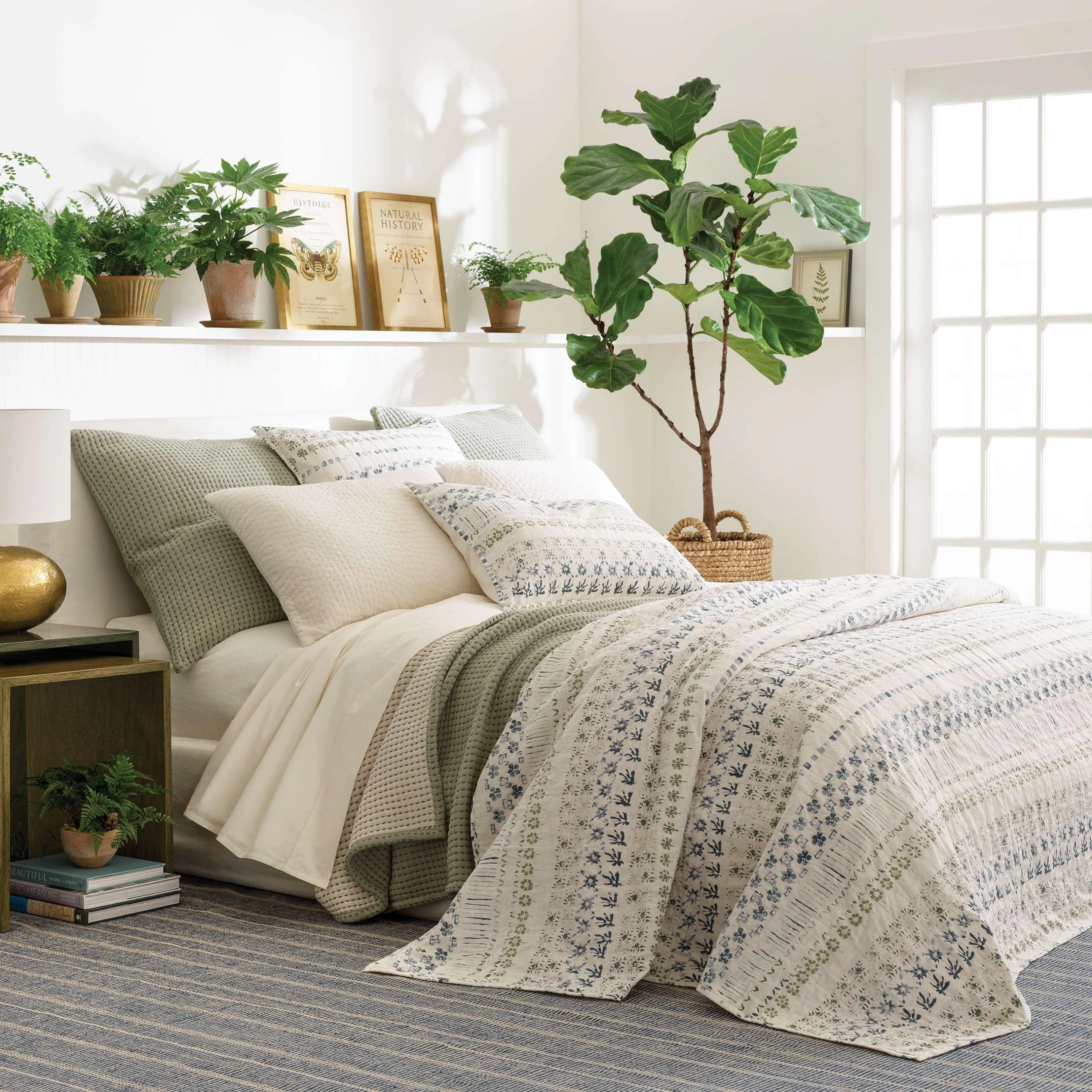 Pine Cone Hill By Annie Selke Pick Stitch Evergreen Matelasse Coverlet, Full/Queen 4 Pine Cone Hill By Annie Selke Pick Stitch Evergreen Matelasse Coverlet, Full/Queen - Image 2