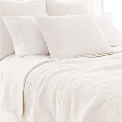 Pine Cone Hill By Annie Selke Seychelles Dove White Quilt, King -Coco & Wolf Shop pine cone hill by annie selke seychelles dove white quilt king 4878