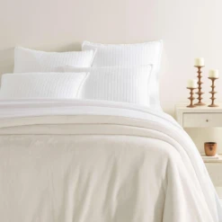 Pine Cone Hill By Annie Selke Sheepy Fleece 2.0 Ivory Blanket, Full/Queen