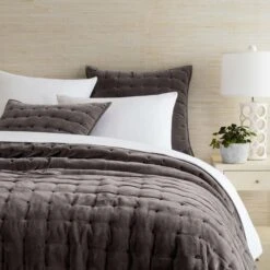 Pine Cone Hill By Annie Selke Vienna Velvet Shale Quilt, King